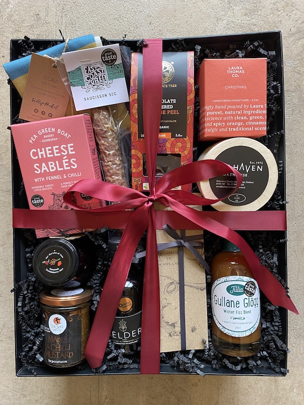 East Lothian Deluxe Artisan Hamper in Gift Box