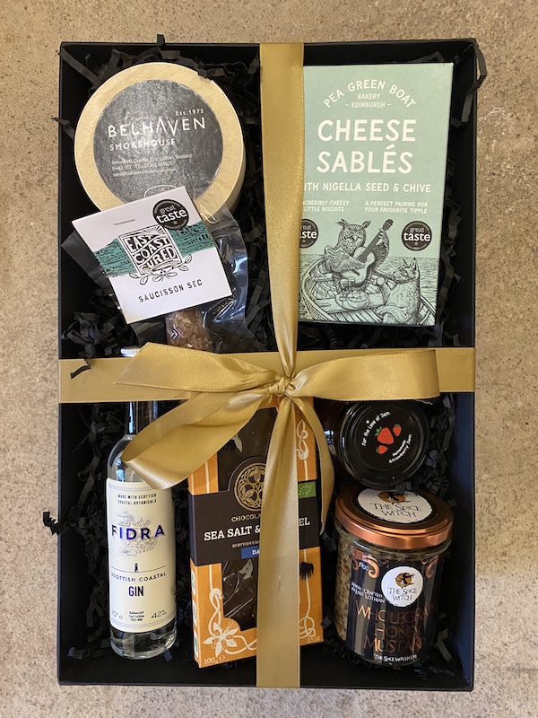 East Lothian Artisan Hamper with Alcohol