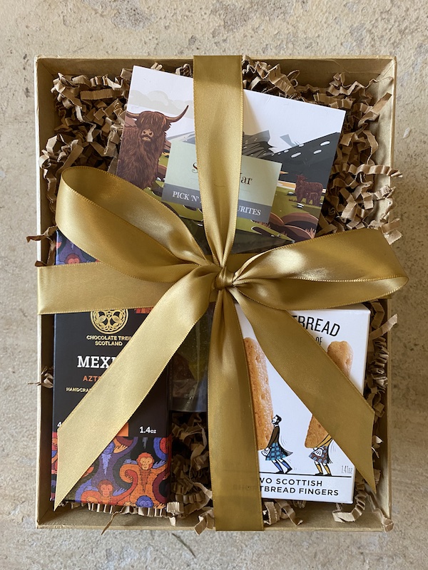 House Hamper Gift Box