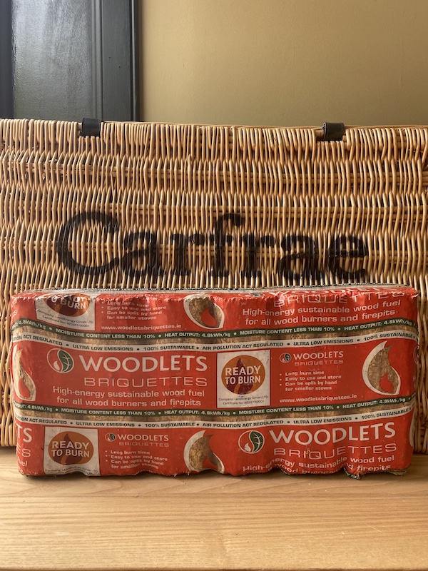 Briquettes Woodlets (6 pieces)