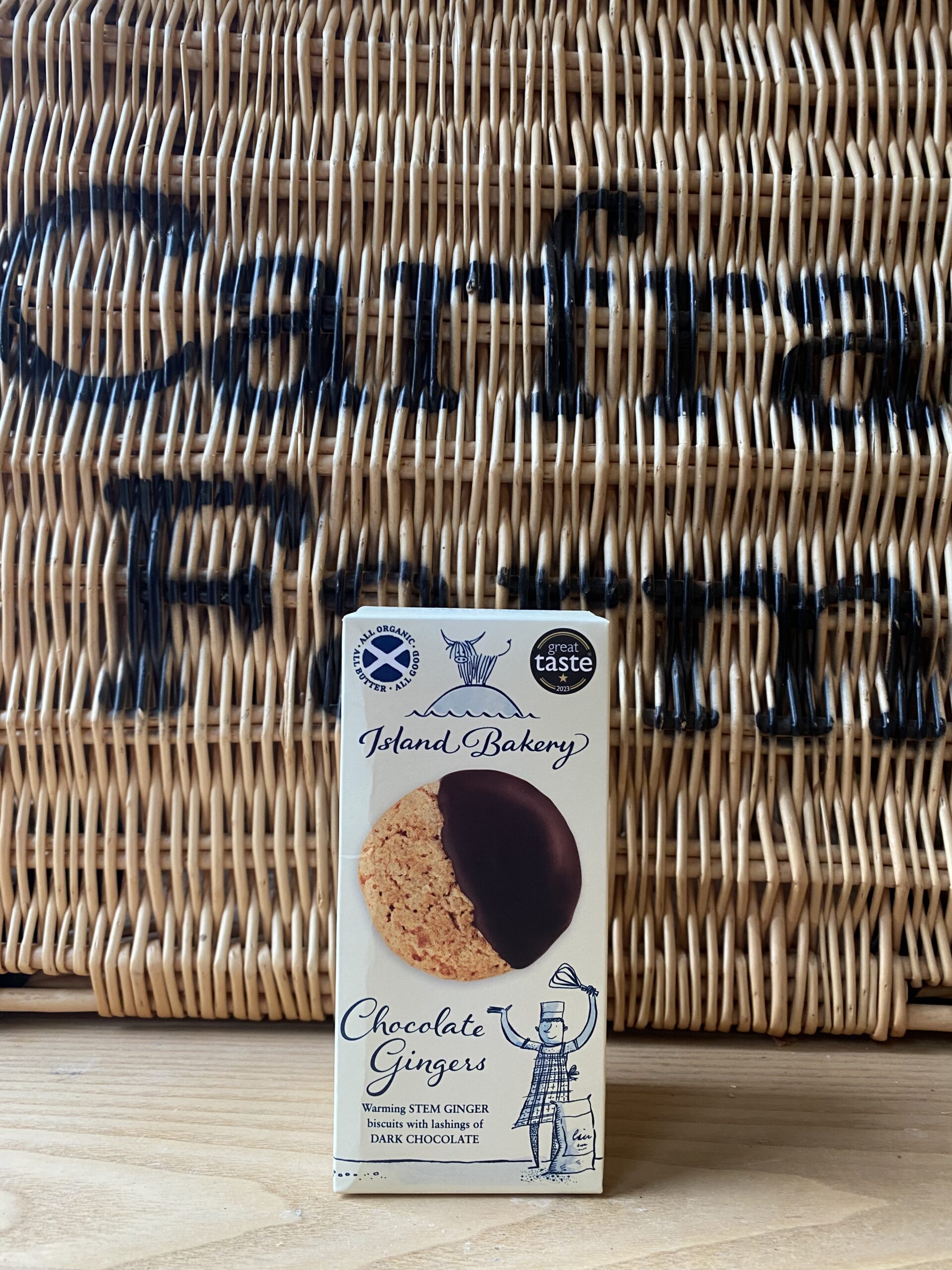Island Bakery - Organic Chocolate Ginger Biscuits (133g)