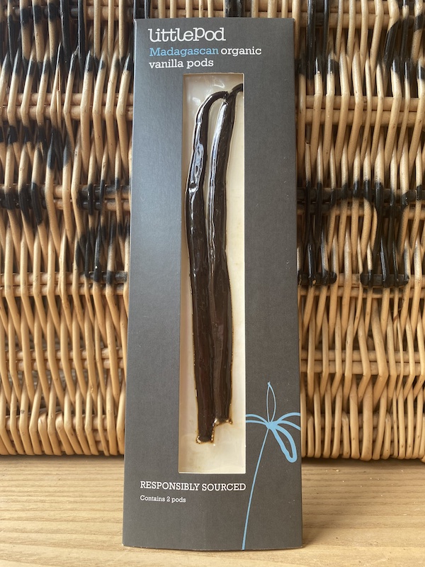 Madagascan organic vanilla pods (2 pods)