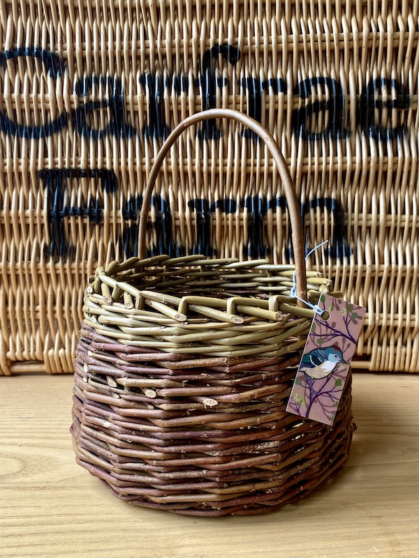 Willow Berry Basket - Jilly Greig