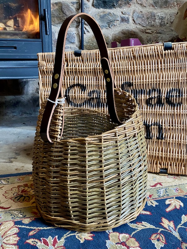 Willow Asymmetric Basket with Leather Handle (medium) - Jilly Greig