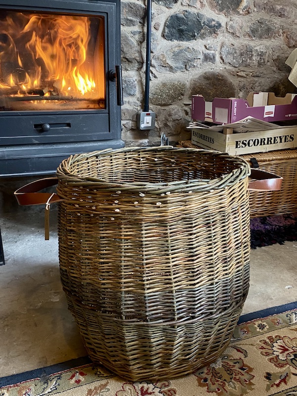 Willow Log Basket with Leather Handles - Jilly Greig