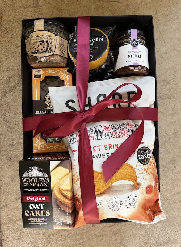 Ploughman's Picnic Hamper