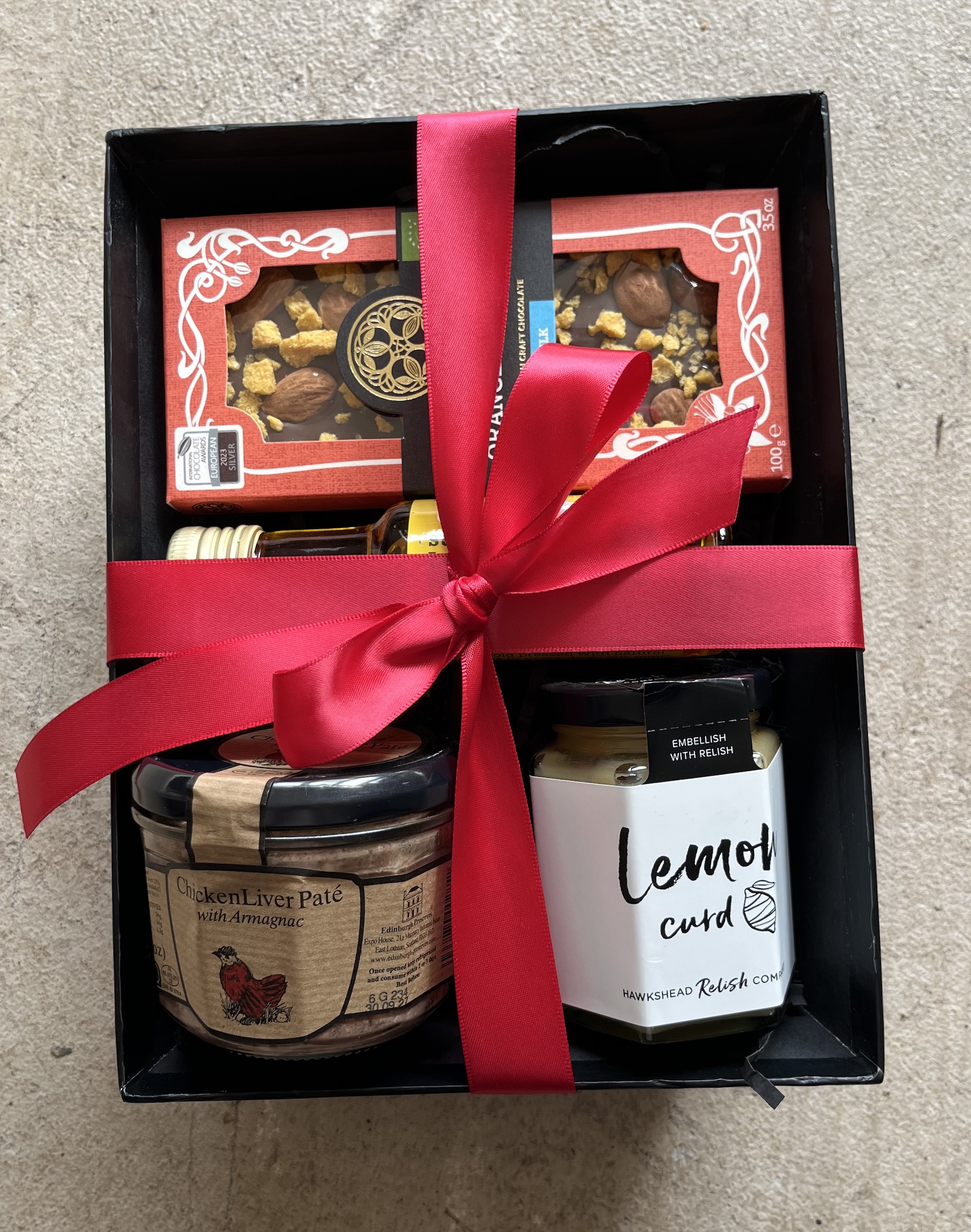 Spring Hamper