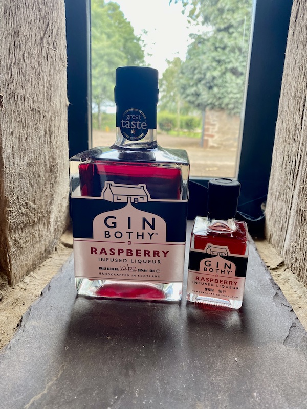 gin bothy raspberry liqueur