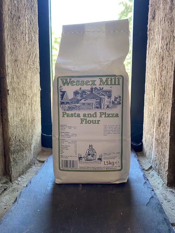 pasta and pizza flour